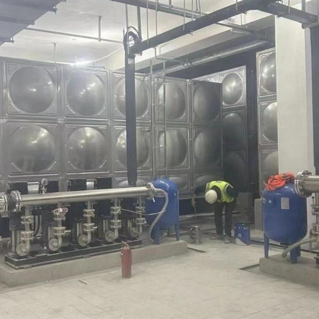 Stainless steel water tank